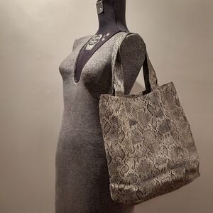 Gorgeous Snake Print Tote Bag